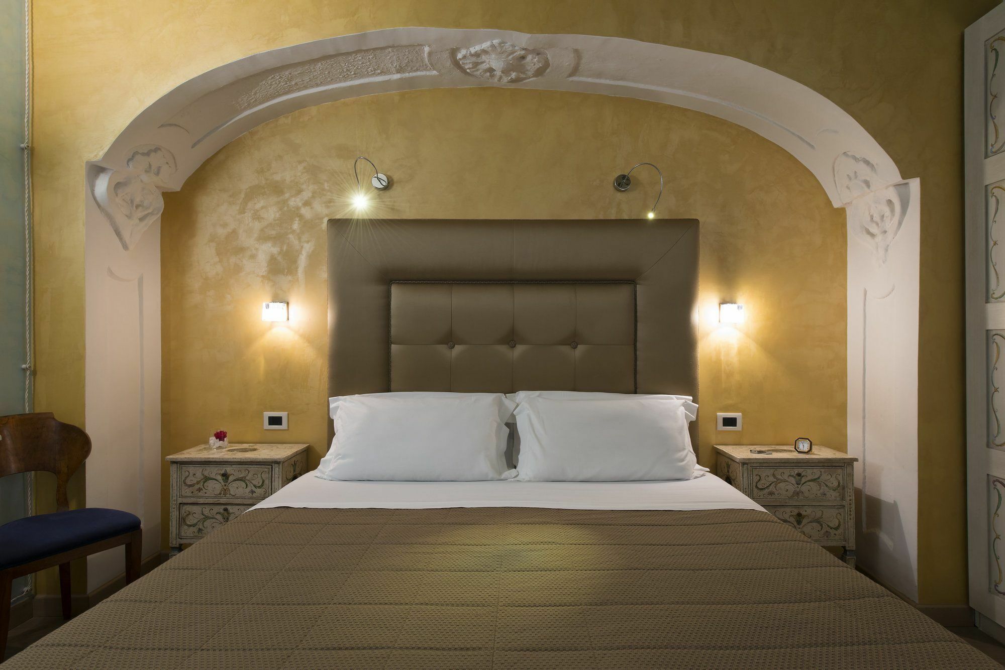 Relais Maddalena Hotel Rome Exterior photo