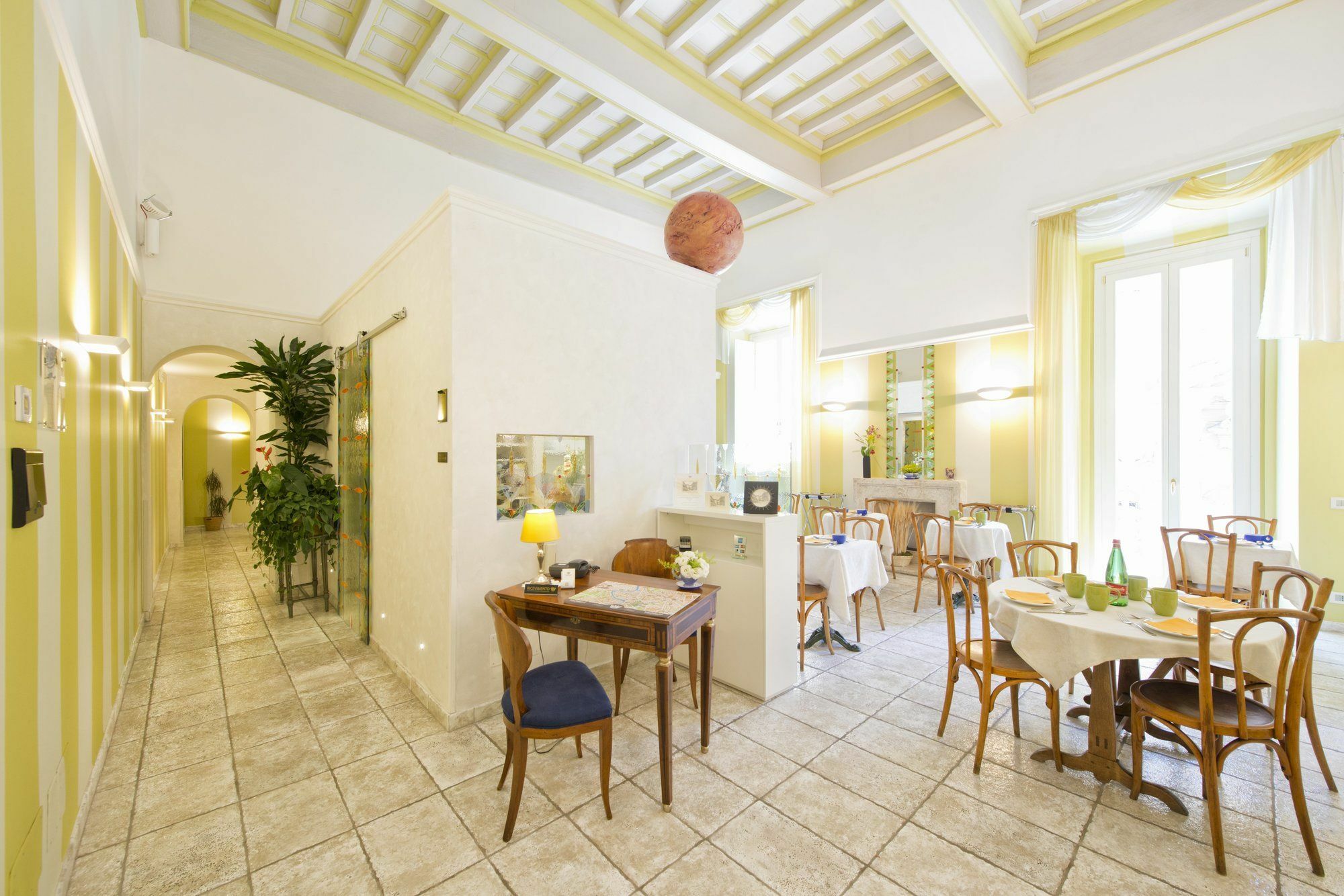 Relais Maddalena Hotel Rome Exterior photo
